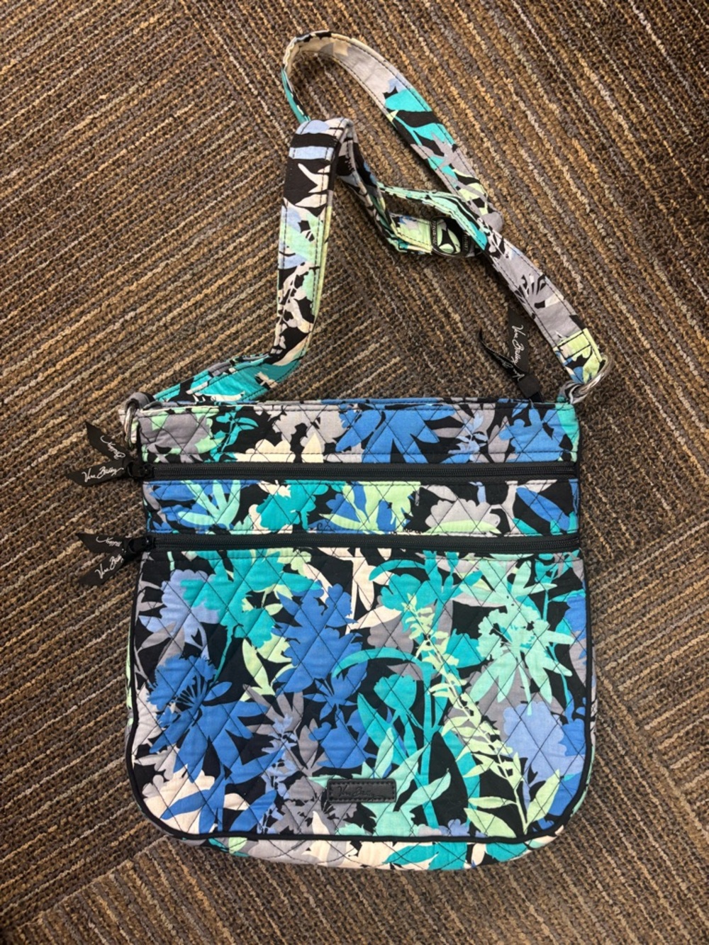 Vera Bradley Camofloral pattern Triple Zip Hipster